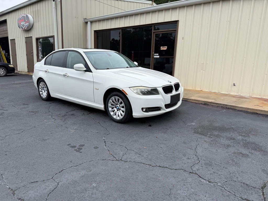 2009 BMW 3 Series Image 19