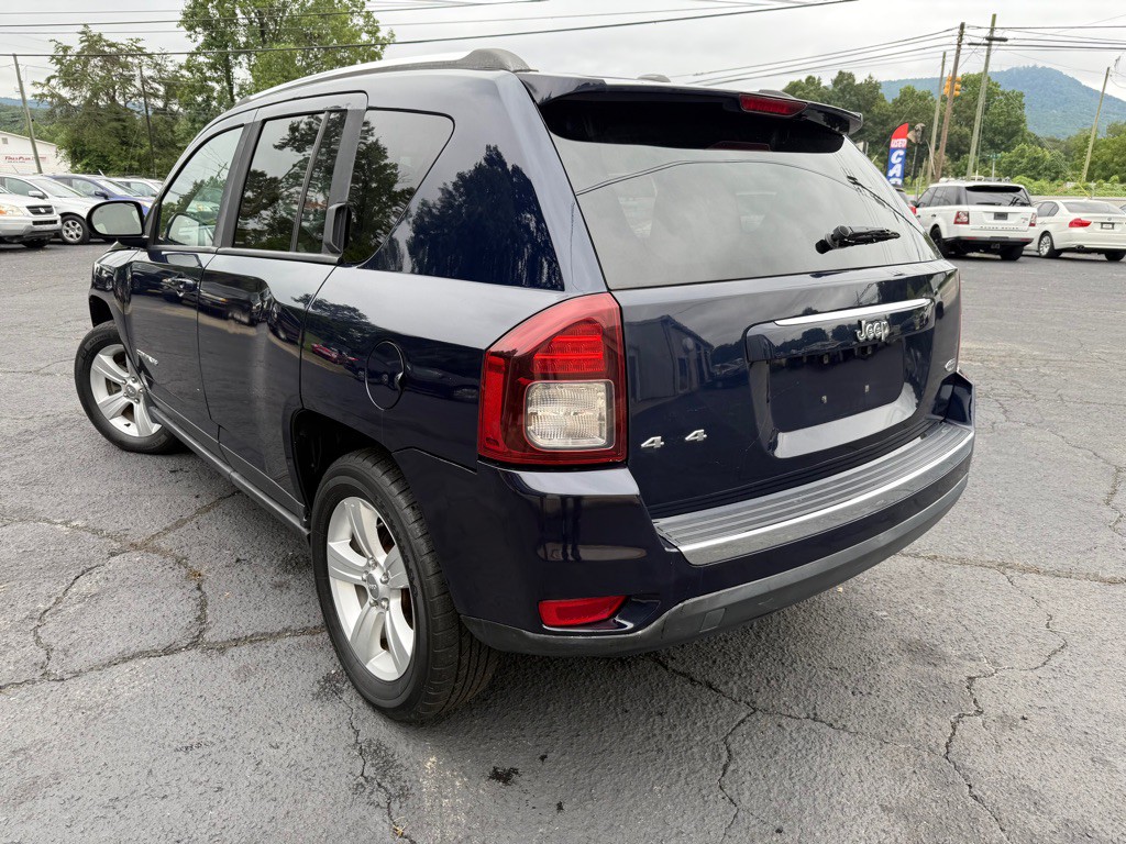 2015 Jeep Compass Image 4
