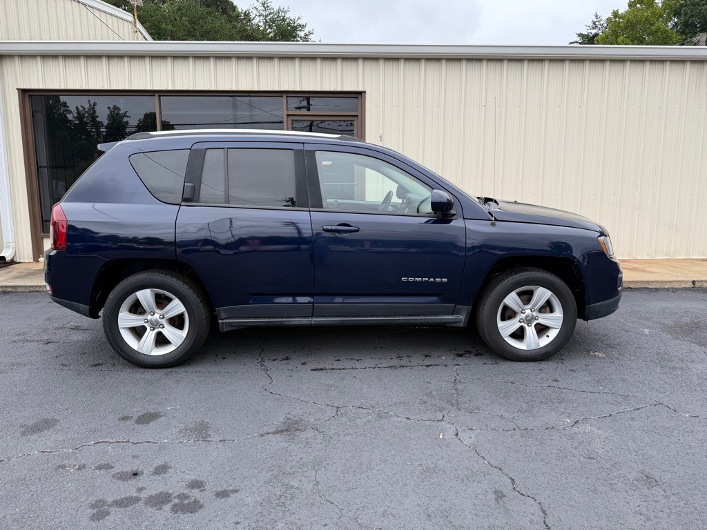 2015 Jeep Compass Image 13
