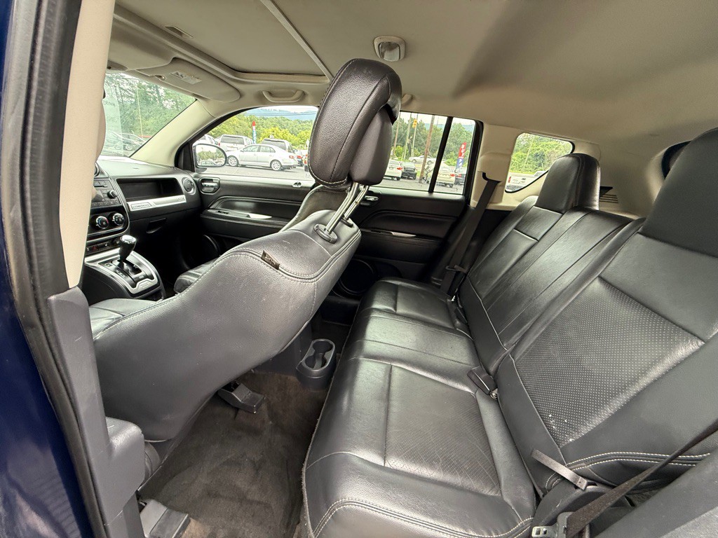 2015 Jeep Compass Image 15