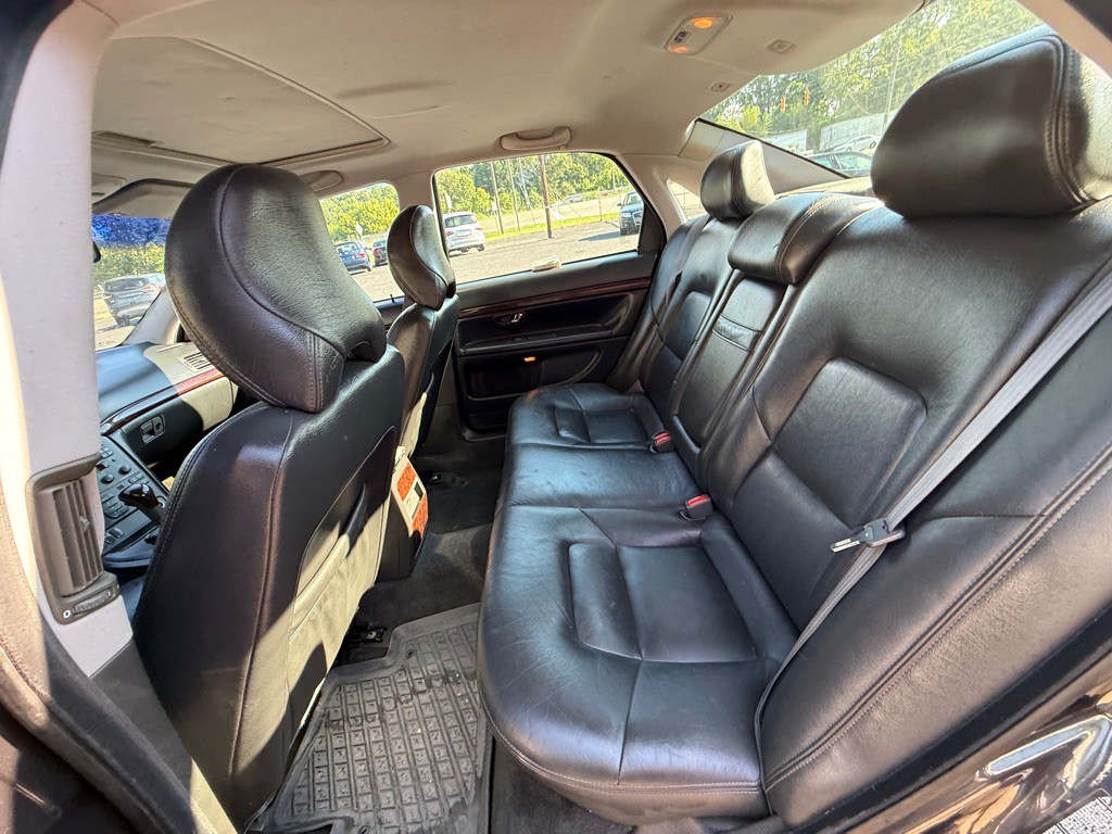 2000 Volvo S80 Image 5