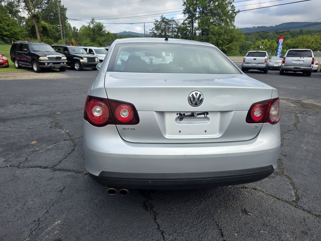 2010 Volkswagen Jetta Image 10