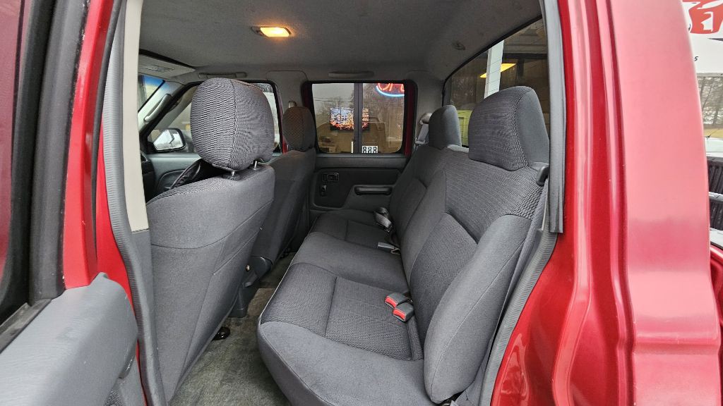 2003 Nissan Frontier Image 24