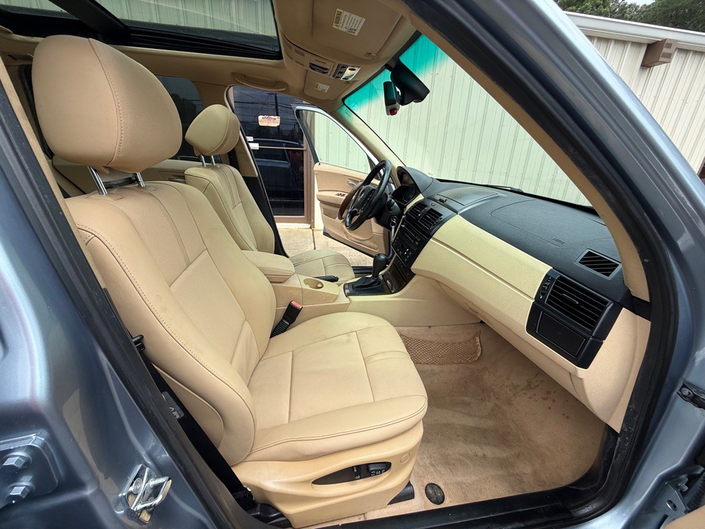 2005 BMW X3 Image 6