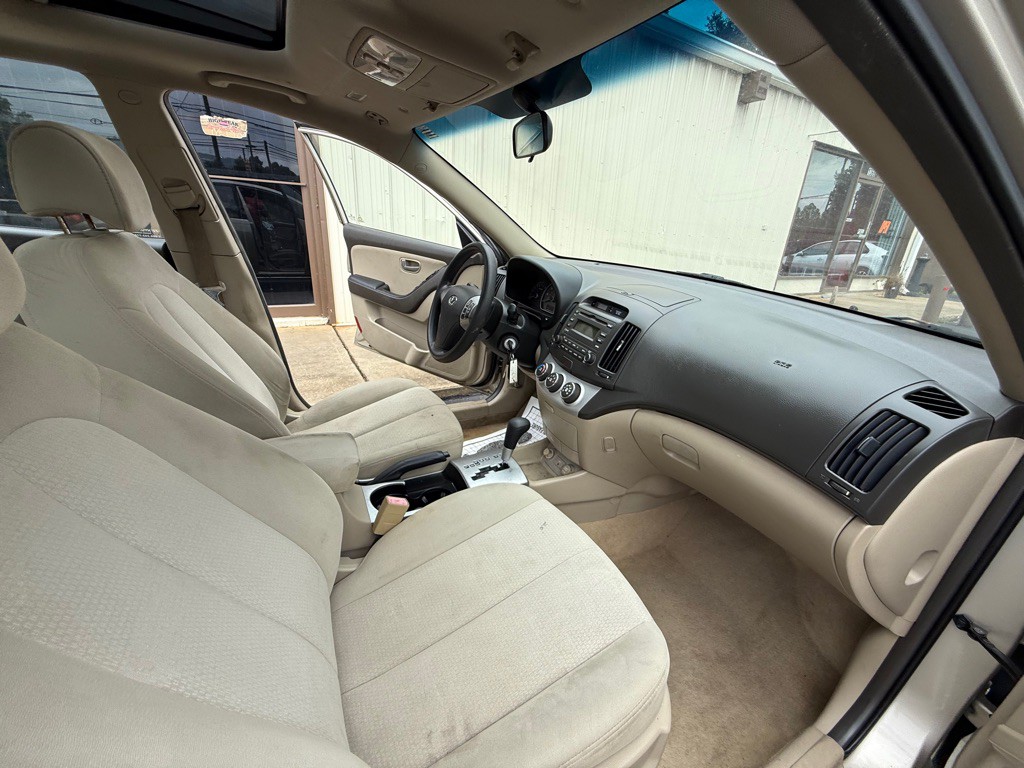2007 Hyundai Elantra Image 8
