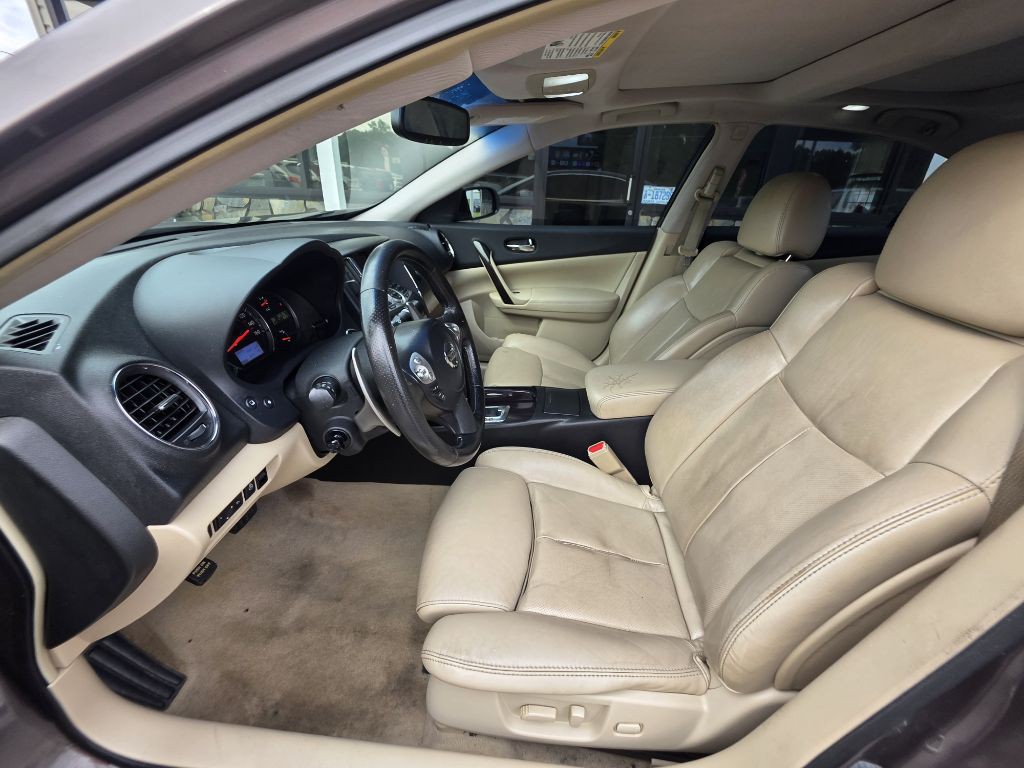 2012 Nissan Maxima Image 11