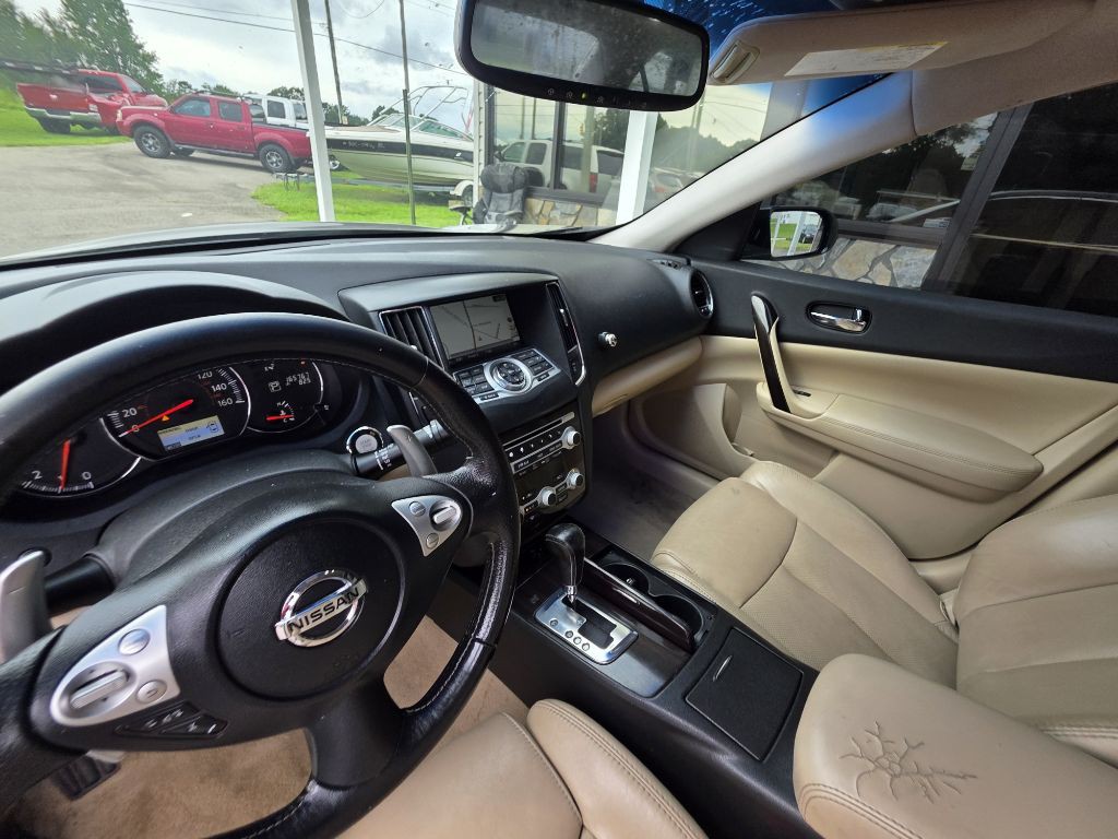 2012 Nissan Maxima Image 13