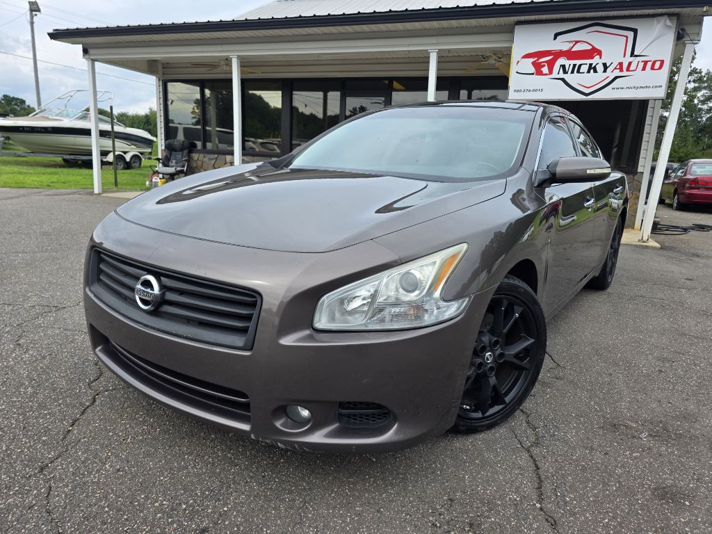 2012 Nissan Maxima Image 16