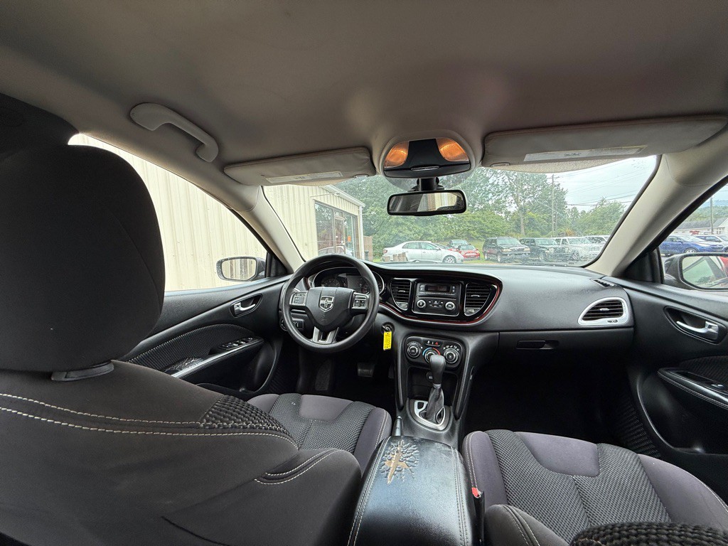 2015 Dodge Dart Image 6