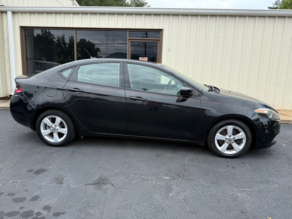 2015 Dodge Dart Image 18