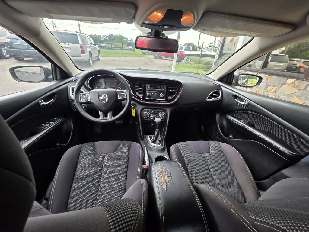 2015 Dodge Dart Image 28