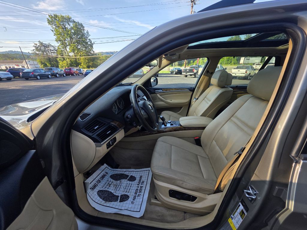 2009 BMW X5 Image 5