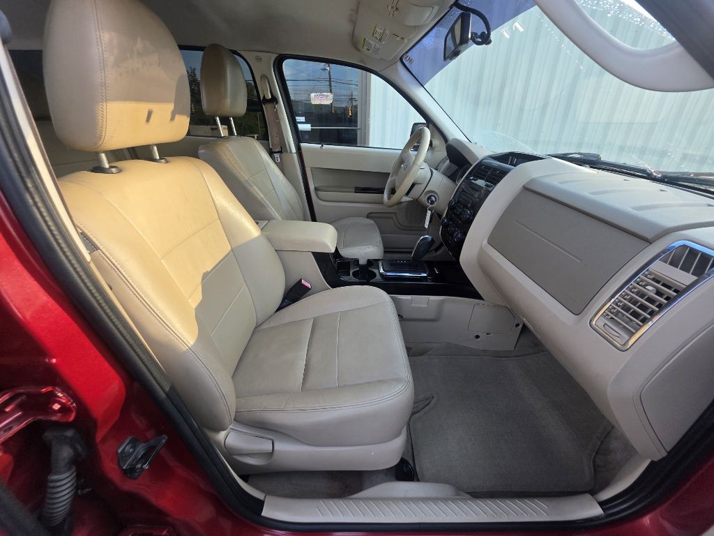 2010 Ford Escape Image 12