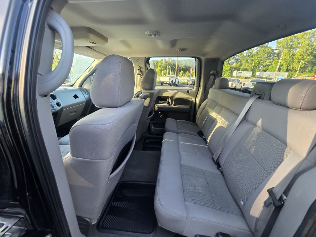 2005 Ford F-150 Image 8