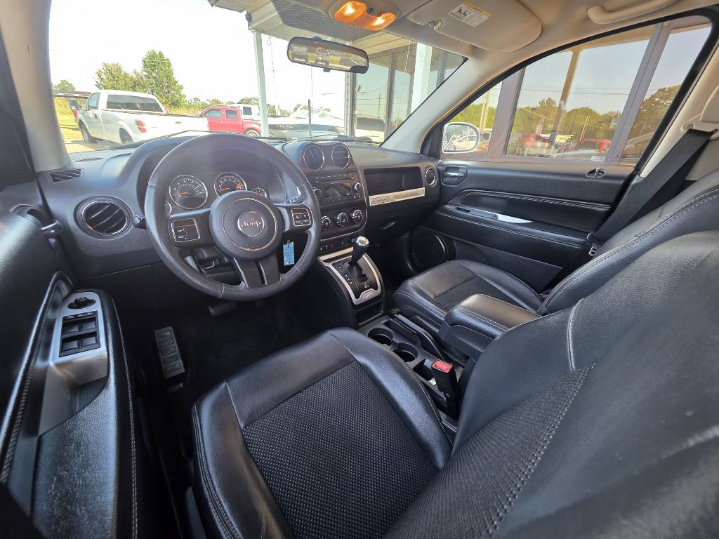 2014 Jeep Compass Image 22