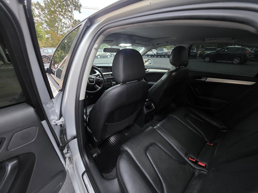 2012 Audi A4 Image 9