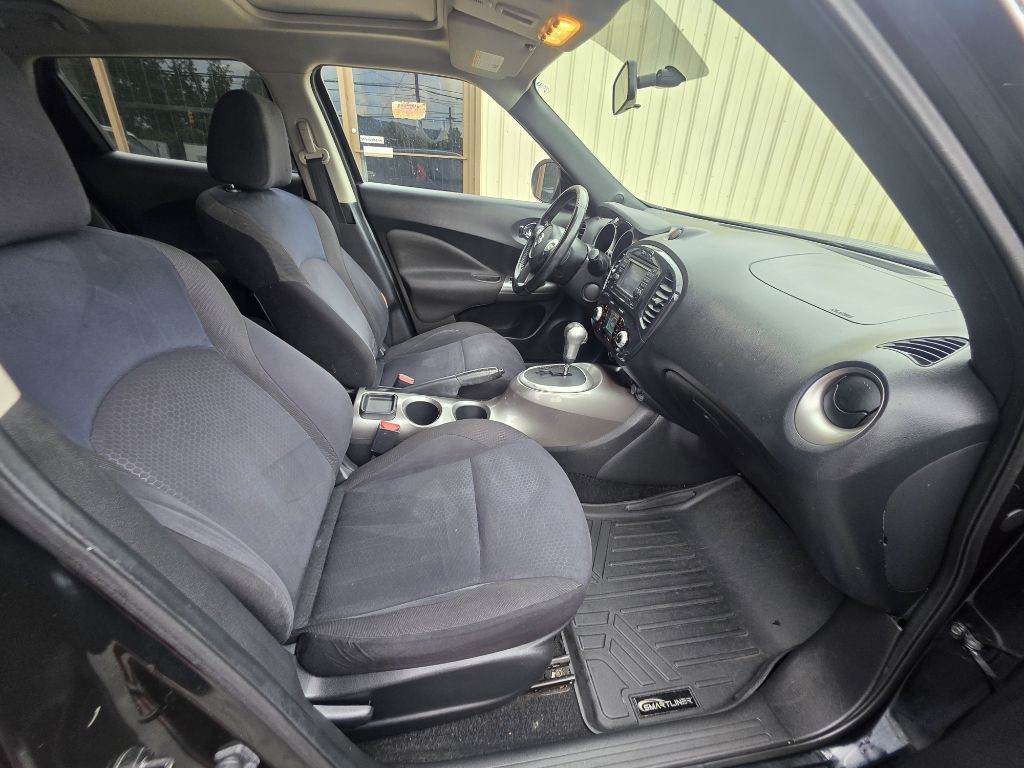 2012 Nissan Juke Image 10