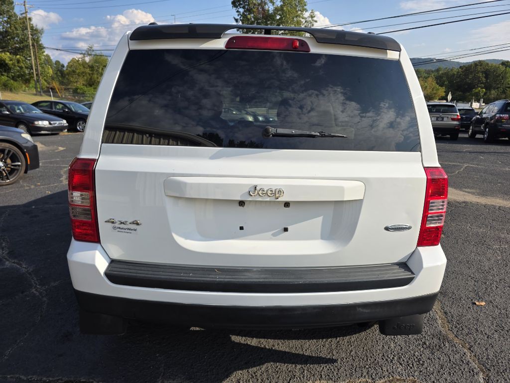 2011 Jeep Patriot Image 3