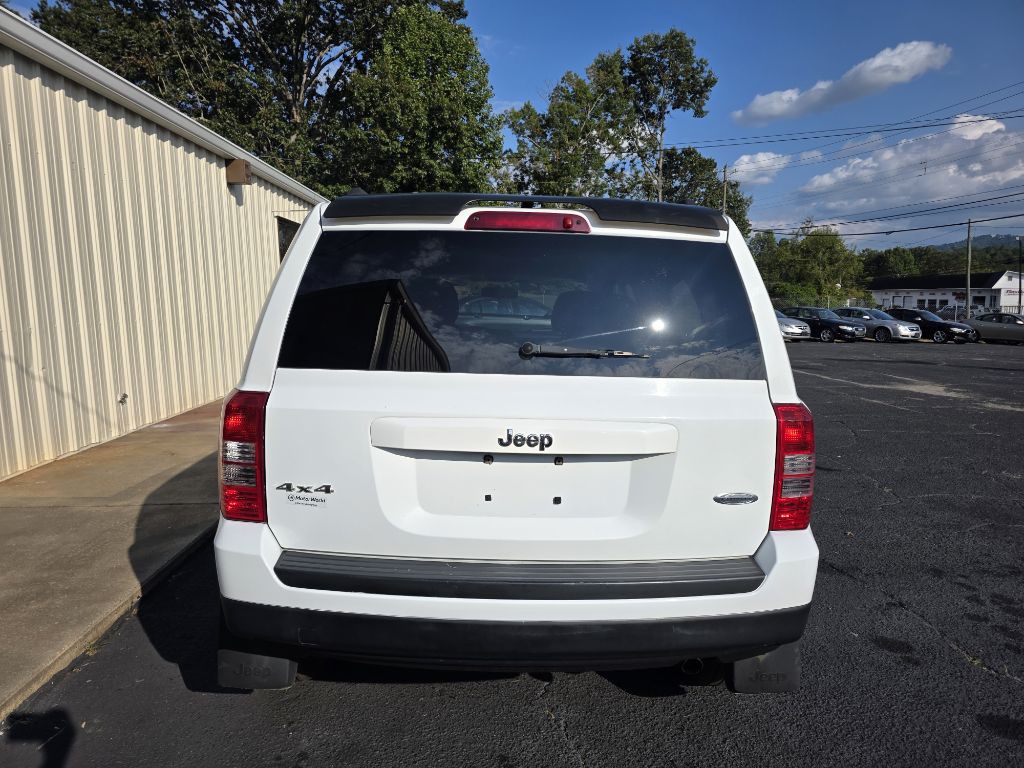 2011 Jeep Patriot Image 9