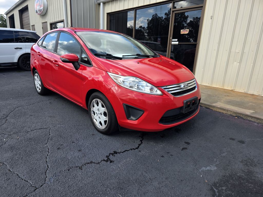 2013 Ford Fiesta Image 14