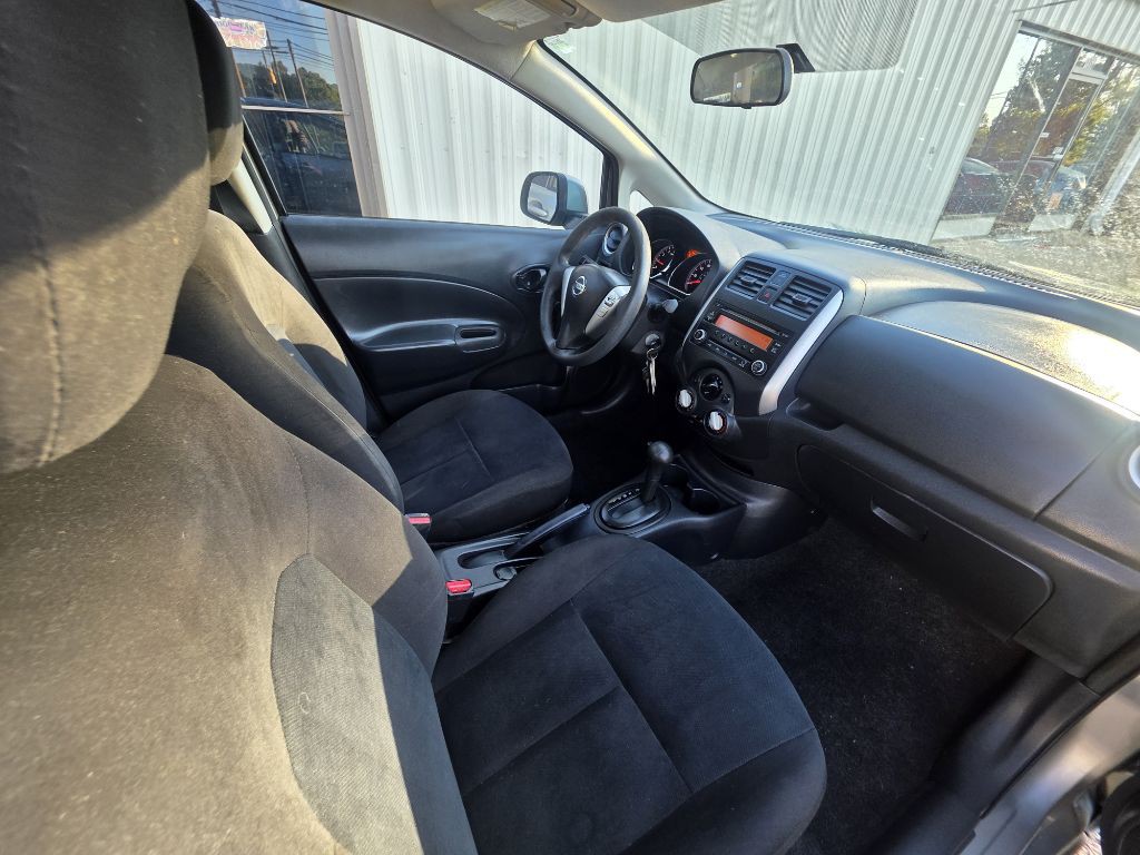 2014 Nissan Versa Image 10