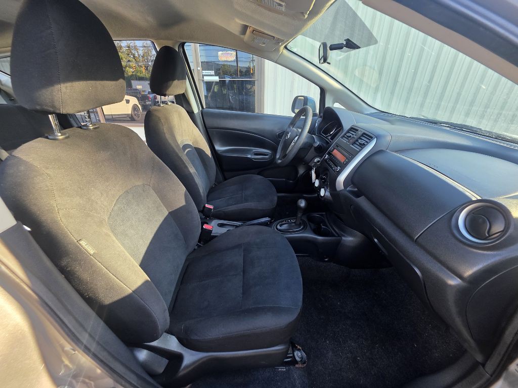 2014 Nissan Versa Image 11