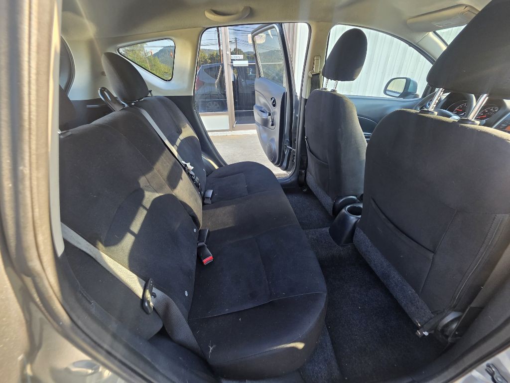 2014 Nissan Versa Image 12
