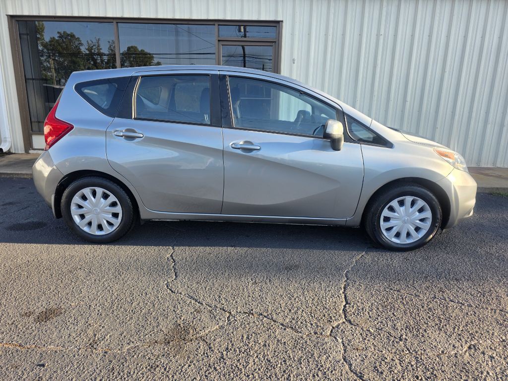 2014 Nissan Versa Image 18