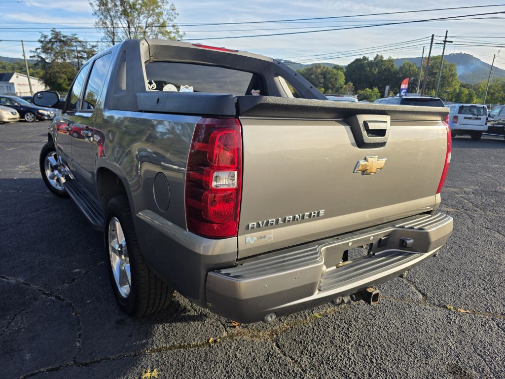 2007 Chevrolet Avalanche Image 5