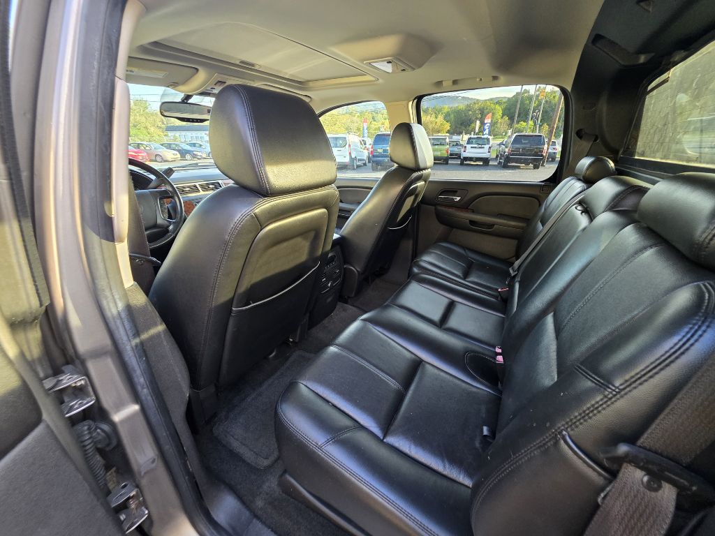 2007 Chevrolet Avalanche Image 6