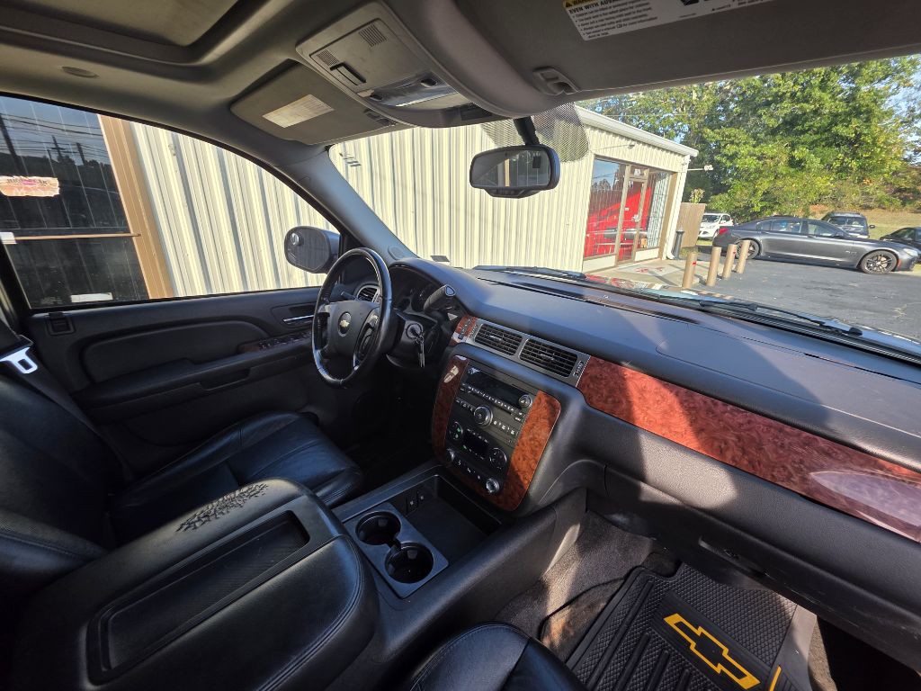 2007 Chevrolet Avalanche Image 7
