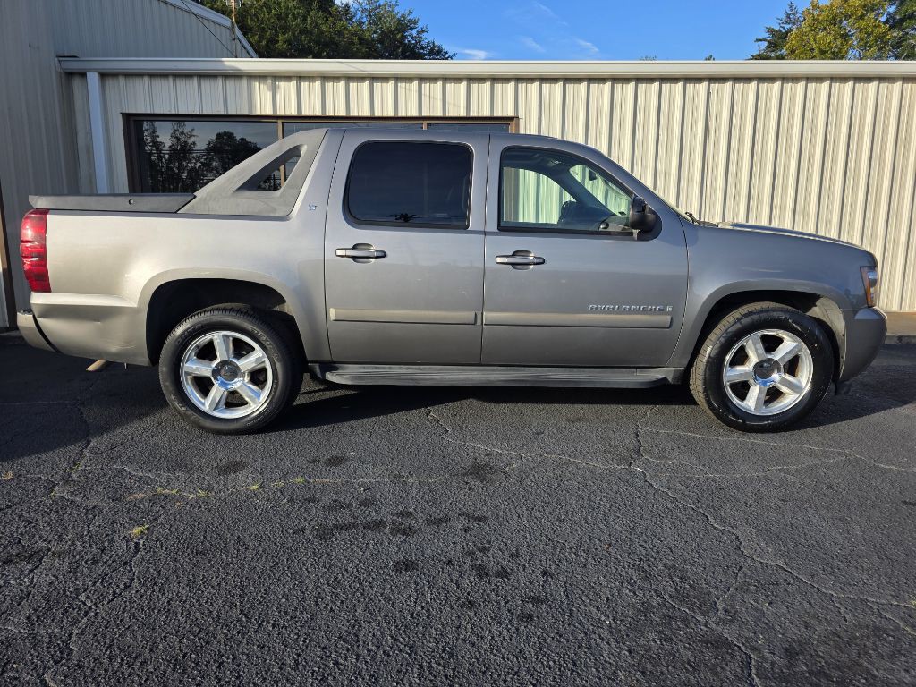 2007 Chevrolet Avalanche Image 10