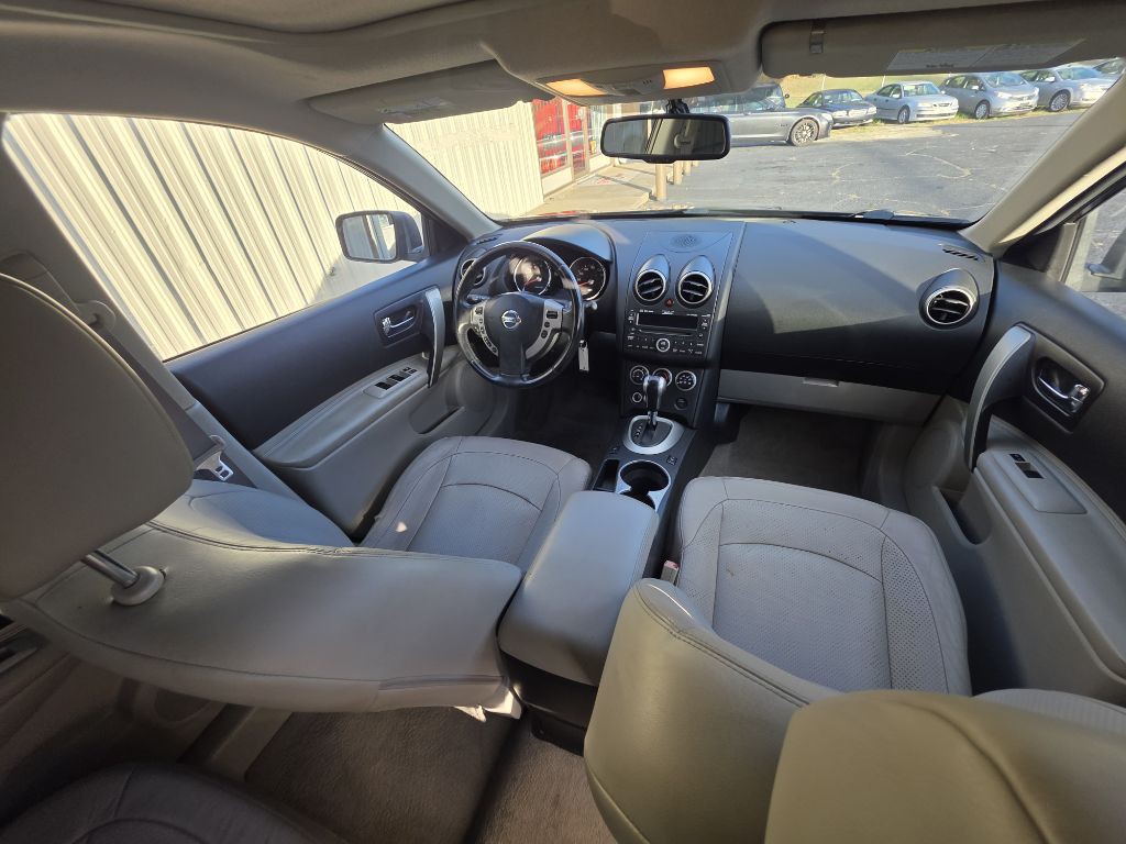 2010 Nissan Rogue Image 7