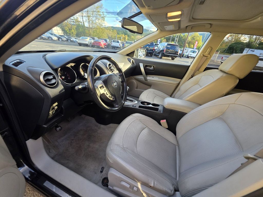2010 Nissan Rogue Image 9