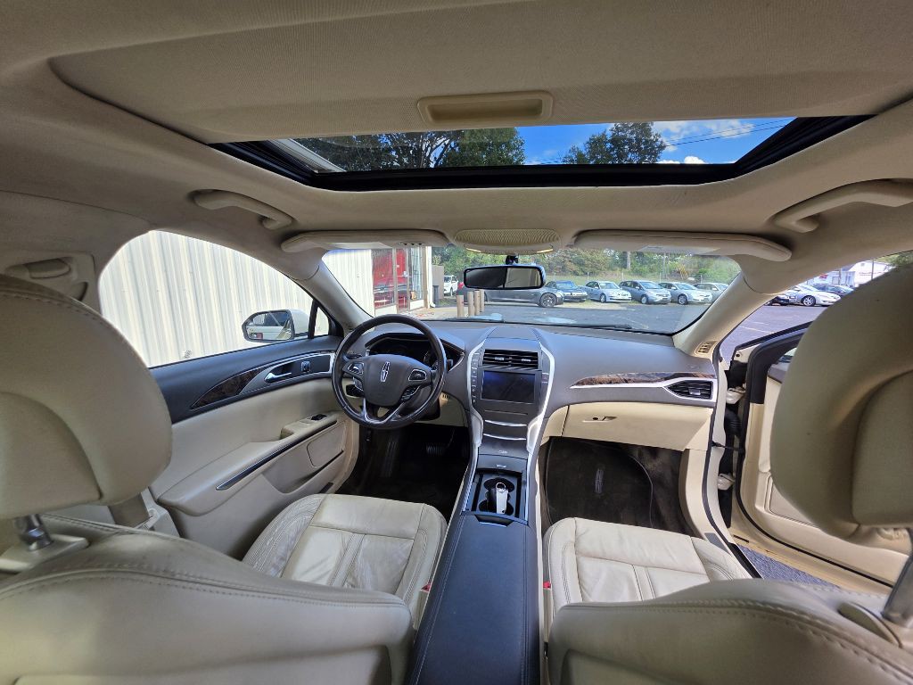 2015 Lincoln MKZ Image 5