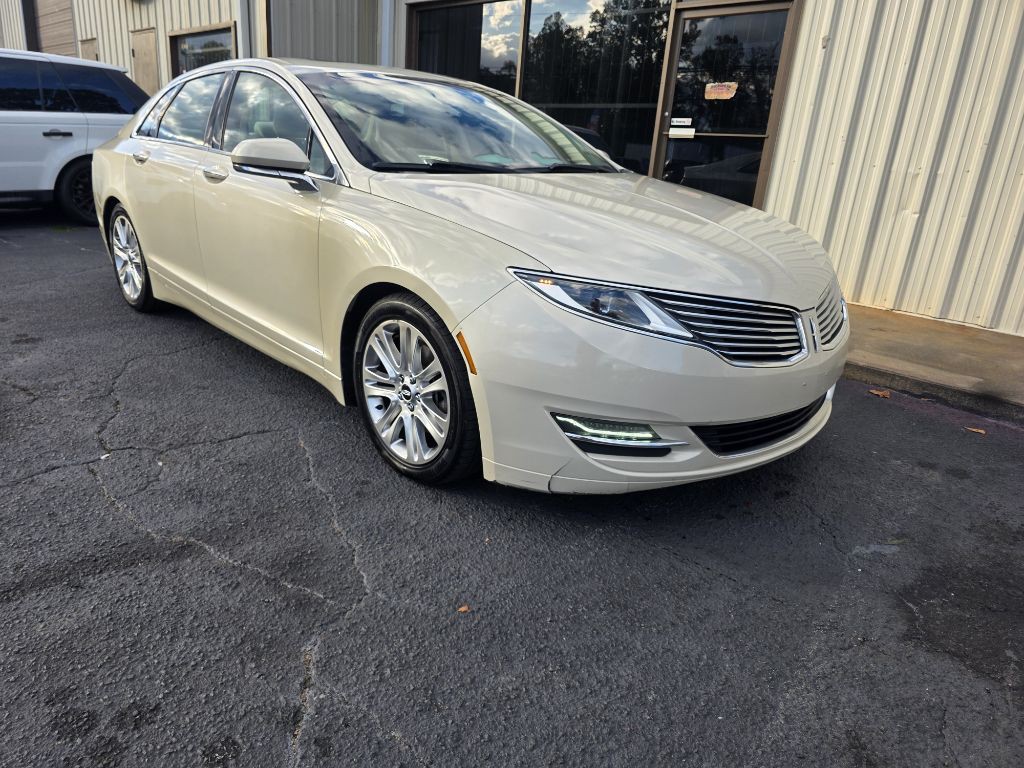 2015 Lincoln MKZ Image 18