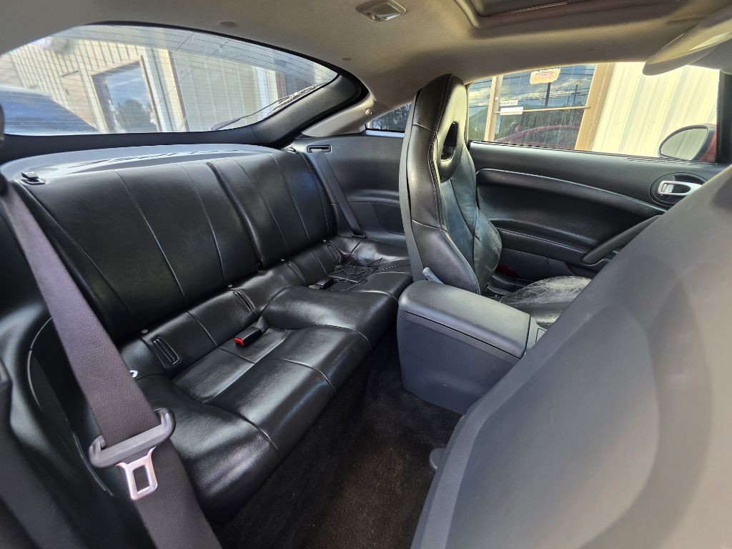 2011 Mitsubishi Eclipse Image 8