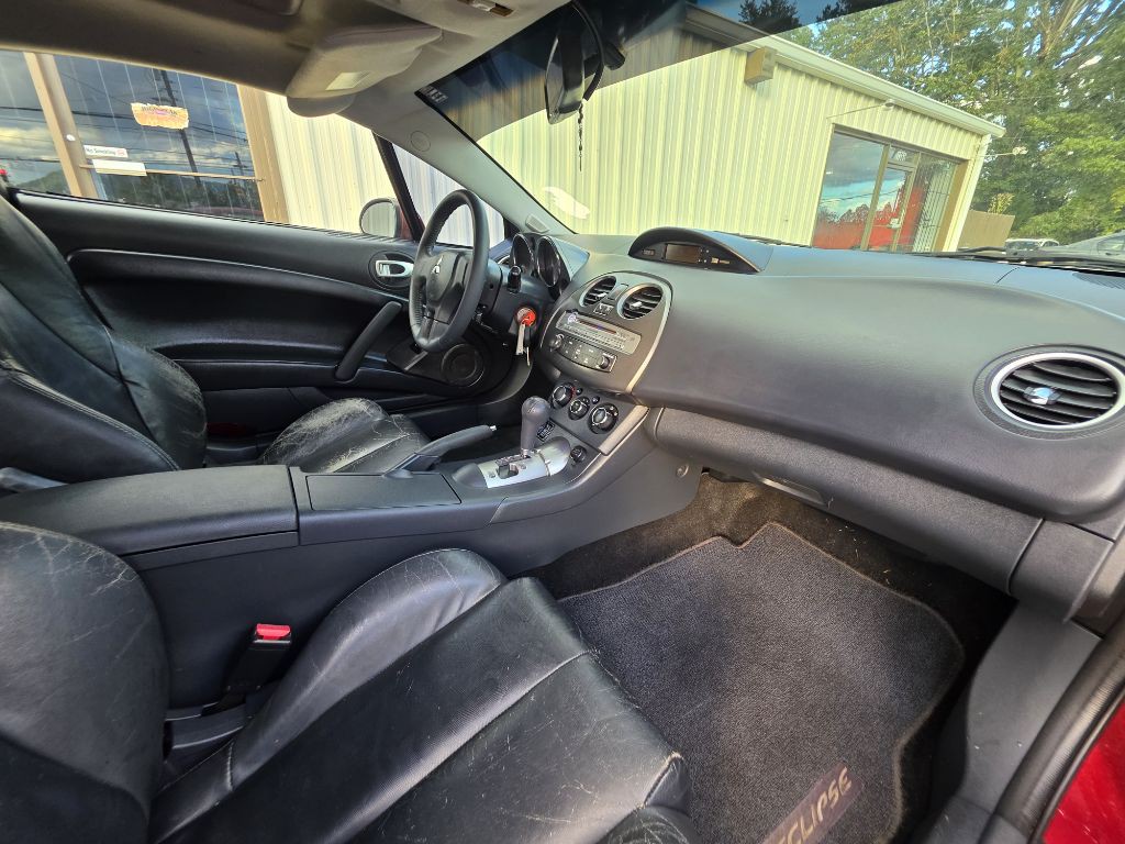 2011 Mitsubishi Eclipse Image 10