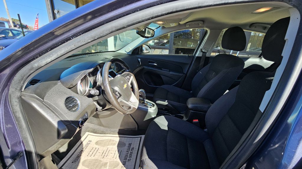 2014 Chevrolet Cruze Image 15