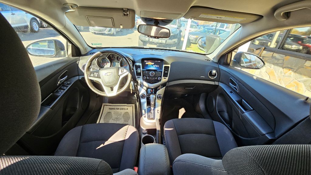 2014 Chevrolet Cruze Image 18