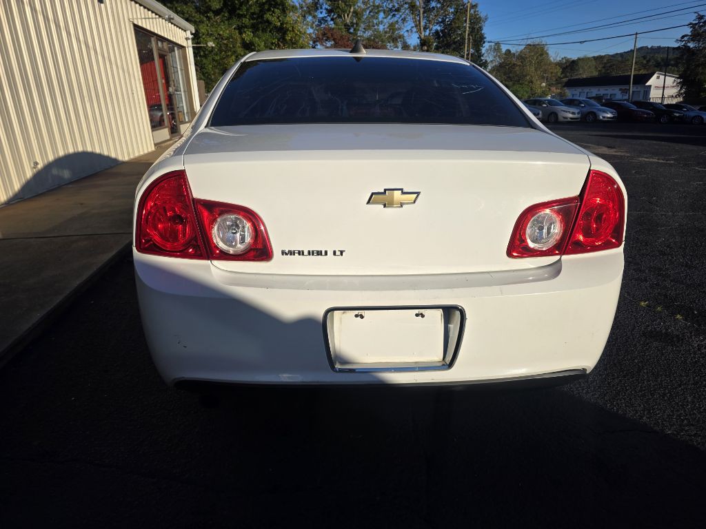 2012 Chevrolet Malibu Image 4