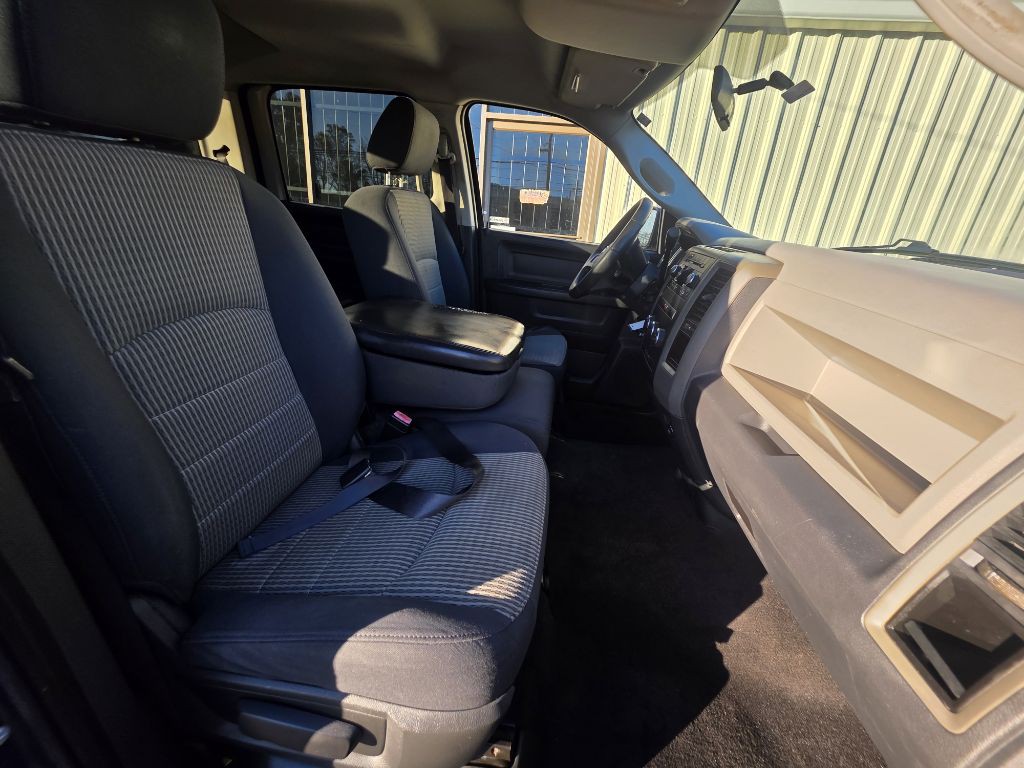 2009 Dodge Ram 1500 Image 2