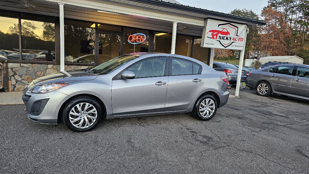 2011 Mazda Mazda3 Image 3