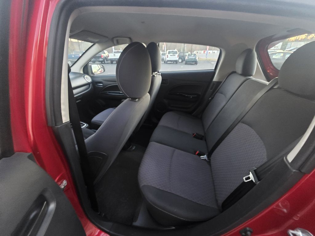 2017 Mitsubishi Mirage Image 5