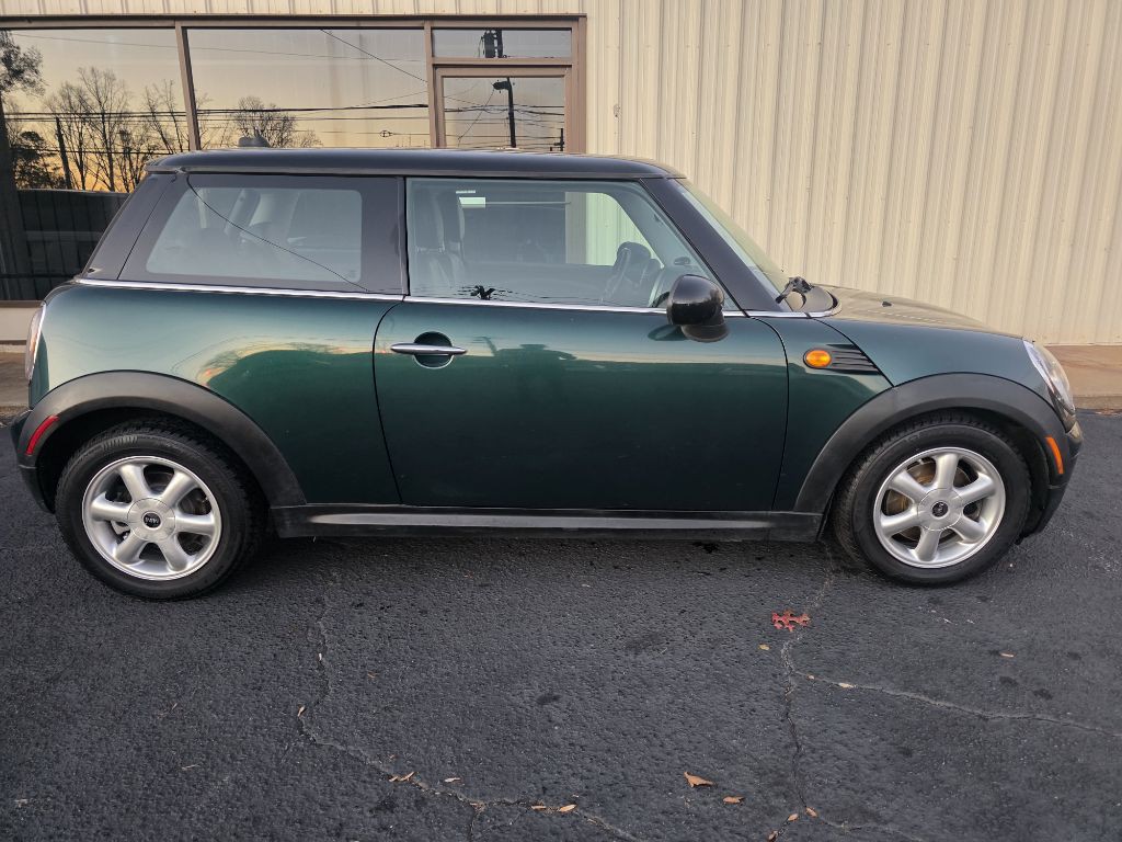 2010 MINI Cooper Image 12