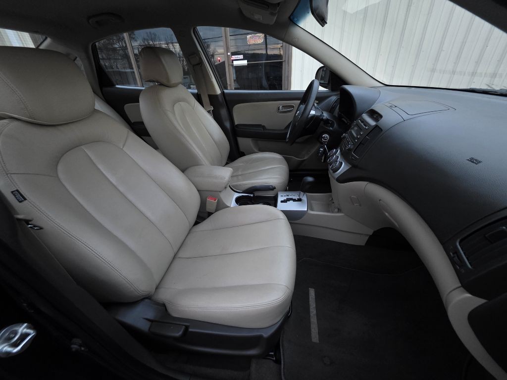 2008 Hyundai Elantra Image 9
