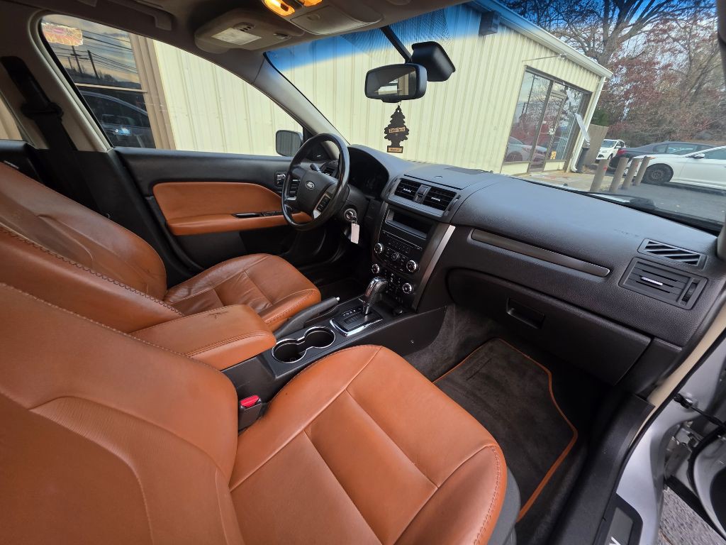 2011 Ford Fusion Image 10