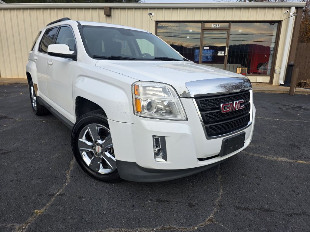 2015 GMC Terrain Image 2