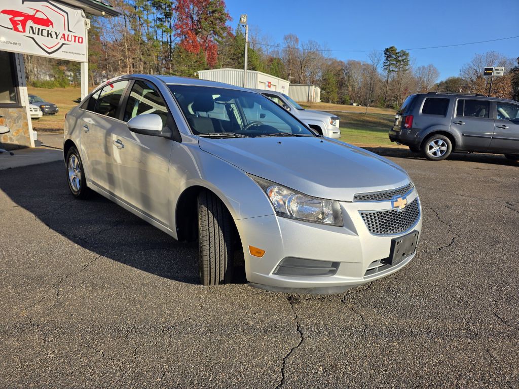 2011 Chevrolet Cruze Image 14
