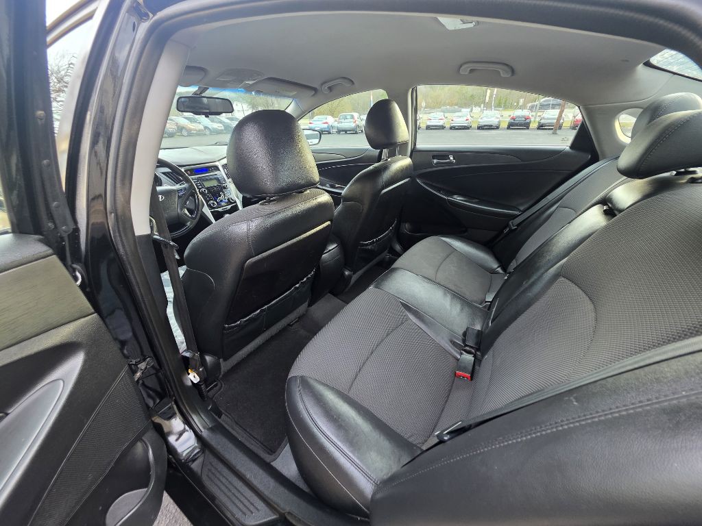 2013 Hyundai Sonata Image 4